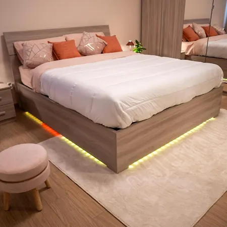 Luminoso Art Gallery *