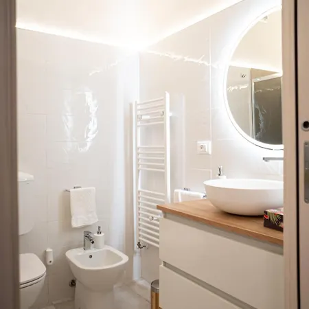 Luminoso Art Gallery * 포를리