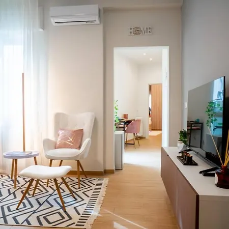 Luminoso Art Gallery 포를리