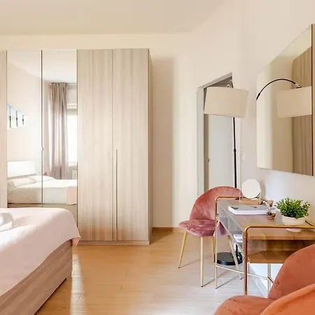 Luminoso Art Gallery Apartman *